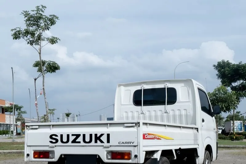 Suzuki Jual 89.067 Unit Mobil, Paling Banyak New Carry