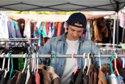 Pasar Thrifting dan Awul-Awul Menjamur, Pelaku Usaha Tekstil Solo Terdampak