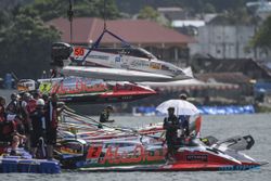 F1H2O Danau Toba Cetak Sejarah Gelar Dua Race pada Minggu