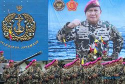 Momen Menhan Prabowo Diangkat Jadi Warga Kehormatan Korps Marinir TNI AL