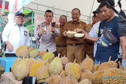 Bazar Durian di Waduk Gondang Karanganyar Dibuka, Termahal Cuma Rp60.000/Buah