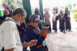 Peringati HPN 2023, Puluhan Siswa SMP di Plupuh Sragen Belajar Jadi Wartawan