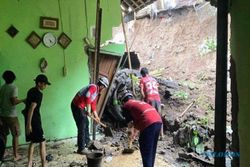 Rumah Tertimpa Tebing Longsor di Ungaran Semarang, Pemilik Butuh Bantuan