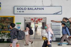 Jumlah Pemudik di Stasiun Solo Balapan Terus Meningkat, Capai Ribuan Per Hari