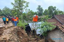 Lihat Langsung Lokasi Tambang Uruk di Daerah Perbatasan, Bupati Klaten: Ngeri!
