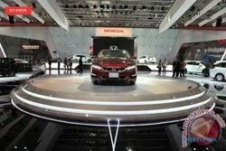 Tak Hanya Mobil, Honda Aplikasikan Mesin Hidrogen hingga ke Mesin Konstruksi