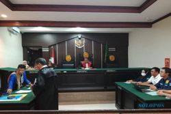 Sidang Perdana Gugatan Praperadilan Kiai Cabul di Jember Digelar