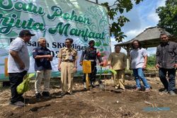 Ikut Kurangi Emisi Karbon, SKK Migas bersama Pemkab Sleman Tanam 5.000 Pohon