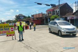 Kurangi Jalan Rusak, Kendaraan Berat dari Solo Dilarang Masuk Kota Sragen