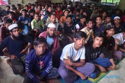 Diturunkan Paksa dari Kapal, 184 Imigran Rohingya Terdampar di Aceh Timur