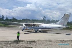 Breaking News! Pesawat Trigana Air Ditembaki KKB, Kondisi Belum Diketahui