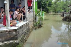 Banjir di Giritirto Wonogiri Dimanfaatkan Warga untuk Mancing Ikan Nila & Wader