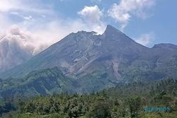 Gunung Merapi Meletus, Sejumlah Desa di Boyolali dan Magelang Diguyur Hujan Abu