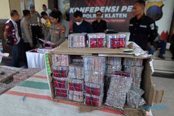 Polres Klaten Sita Ratusan Ribu Petasan dari Penggerebekan Penjual di 2 Lokasi