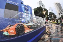 Pameran Replika Mobil Formula E di Jakarta, Promosi Jelang Balap Seri Indonesia