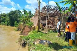 Tergerus Arus Bengawan Solo, Sejumlah Warga Sukoharjo Kehilangan Rumah & Tanah