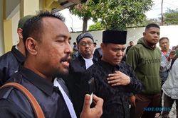 Tuding Ijazah Jokowi Palsu, Gus Nur dan Bambang Tri Dituntut 10 Tahun Penjara