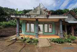 Dampak Tanah Gerak di Ngantang Malang, Belasan Rumah Warga Rusak