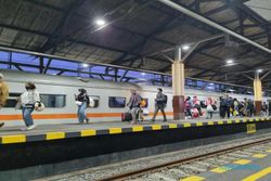 1 Juta Penumpang Naik Turun di Stasiun Daops 6 Yogyakarta selama Momen Lebaran