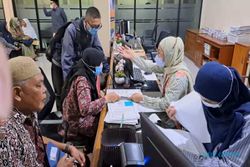 Kantor Imigrasi Surakarta Layani Paspor Simpatik 257 Calon Jemaah Haji