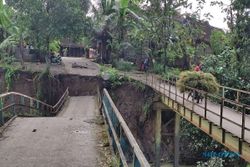 Hujan Deras, Jembatan Sepanjang 30 Meter di Bancak Semarang Ambrol