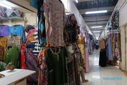Belum Ada Peningkatan Penjualan Jelang Ramadan, Pedagang Pasar Klewer Mengeluh