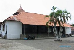 Mengenal Masjid Agung Nur Sulaiman yang Menjadi Cikal Bakal Ibu Kota Banyumas