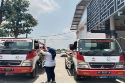 PMI Kota Solo Kirim Dua Unit Mobil Tangki bagi Warga Terdampak Erupsi Merapi