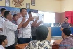 Kalah Pilkades, Cakades Ancam Anggota DPRD Sukabumi dengan Senapan