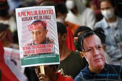Hindari Wartawan, Ketua KPK Firli Bahuri Lewat Pintu Belakang Gedung Dewas