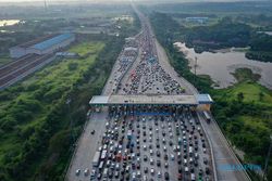 Perhatian! Puncak Arus Balik Lebaran 2024, Tol Cikampek Menuju Jakarta Padat