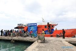 Pakai Teras Kapal, BRI Layani Penukaran Uang di Kepulauan Seribu