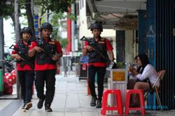 Jelang Lebaran, Polrestabes Surabaya Perketat Pengamanan Kawasan Toko Emas