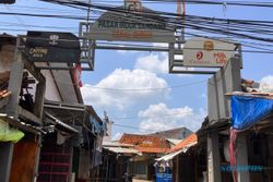 Warga Solo Ternyata Banyak yang Jualan Batik di Pasar Tegal Gubug Cirebon