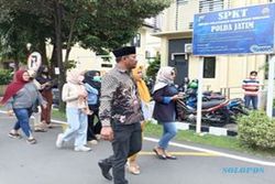 Alami Kerugian Rp5 M, Emak-Emak Korban Investasi Bodong Lapor ke Polda Jatim