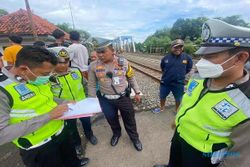 Innalillahi! Terobos Palang Pintu, 2 Pelajar SMP di Weleri Kendal Tersambar KA