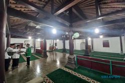 Bikin Kagum Sri Mulyani, Ini Sederet Keunikan Masjid Golo di Bayat Klaten