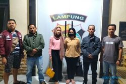 2 Polisi Lampung Kawal Keluarga Korban Mbah Slamet Banjarnegara untuk Tes DNA