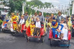 Sandiaga Uno Puji Setting Solo Menari 2023 di Pasar Gede: Keren Banget!