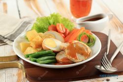 Solo Surganya Wisata Kuliner