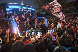 Tiba di Tanah Air, Timnas Indonesia U-22 Disambut Meriah Ribuan Suporter