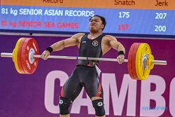 Tampil Sempurna, Lifter Rahmat Erwin Raih Emas & Pecahkan Rekor SEA Games