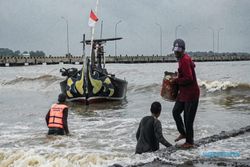 Anomali Cuaca Bikin Ilmu Titen Tak Relevan Lagi, Nelayan Semarang Belajar Ini
