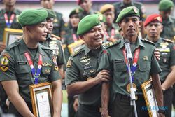 KSAD Beri Penghargaan Prajurit TNI Peraih Medali SEA Games 2023 Kamboja
