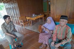 Berumur 95 Tahun, Pria Pejuang Ini Jadi Calon Haji Tertua di Sragen