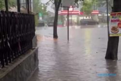 Hujan Lebat, Jalan Samping Monumen Juang dan GOR Gelarsena Klaten Banjir Lagi