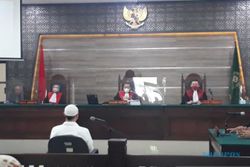 Tak Terbukti Lakukan KDRT Berat, Ferry Irawan Divonis Hukuman 1 Tahun Penjara