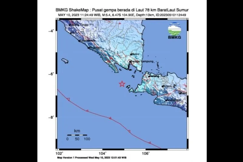 Gempa Dangkal Selat Sunda M 5,2 Akibat Sesar Aktif Terasa Sampai Jakarta