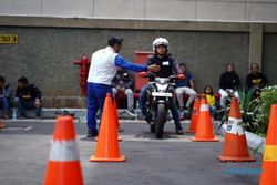 Jelang Kompetisi Nasional Safety Riding, Astra Motor Jateng Seleksi 110 Peserta