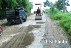 Perbaiki Jalan Rusak, Kementerian PUPR Siapkan Anggaran Rp14,9 Triliun